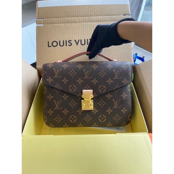 Túi xách nữ LV Metis
