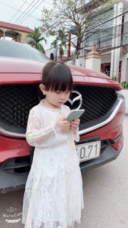Váy ren trắng tiểu thư cho bé