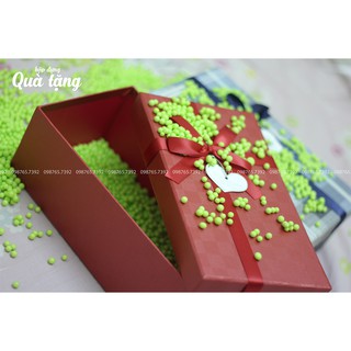 Hộp quà tặng chữ nhật màu đỏ + Nơ