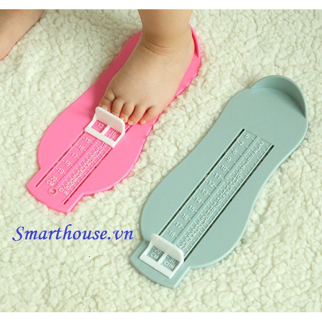Thiết bị đo chiều dài bàn chân cho bé siêu tiện lợi