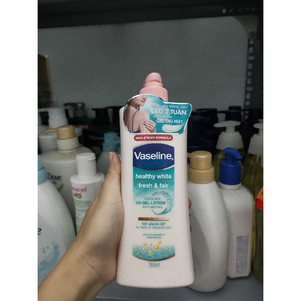 Sữa dưỡng thể sáng da dịu mát Vaseline