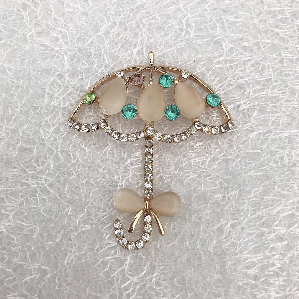 Qủa cherry , dứa, que kim đính đá trang tri