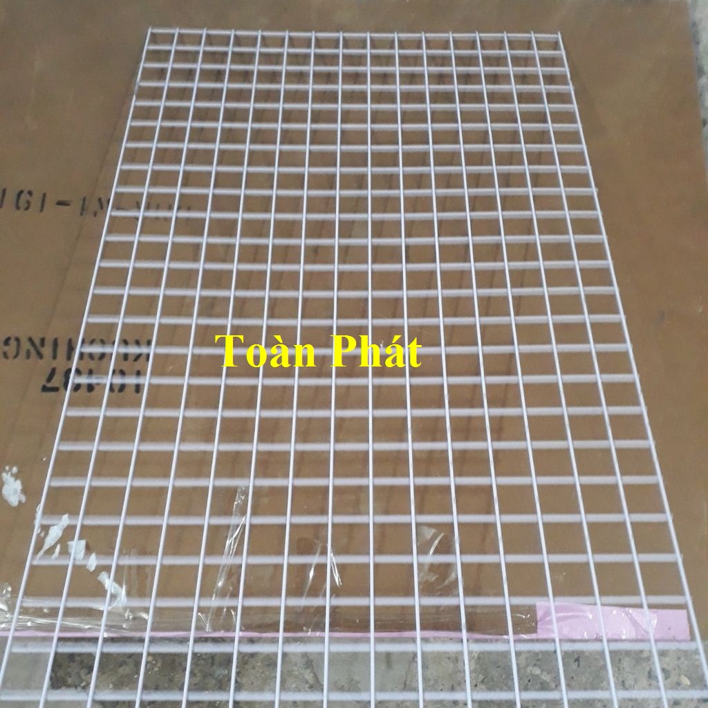 Tấm lưới sắt đan treo phụ kiện màu trắng sữa
