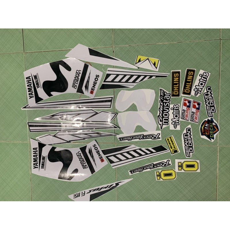 Tem sirius fi movi trắng đen