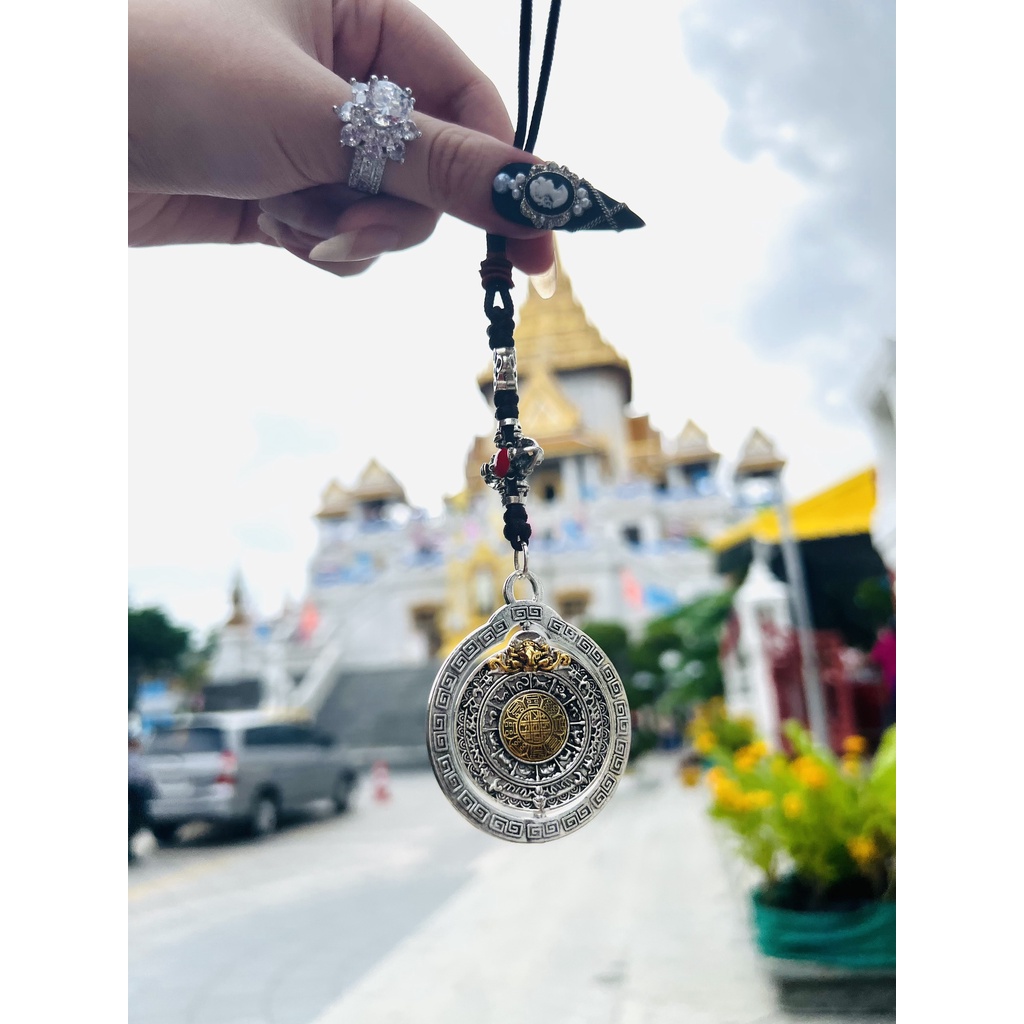 Dây treo ô tô, túi xách dạng xoay 2 mặt Bát Cát Tường & Cửu cung Văn Thù Bình An