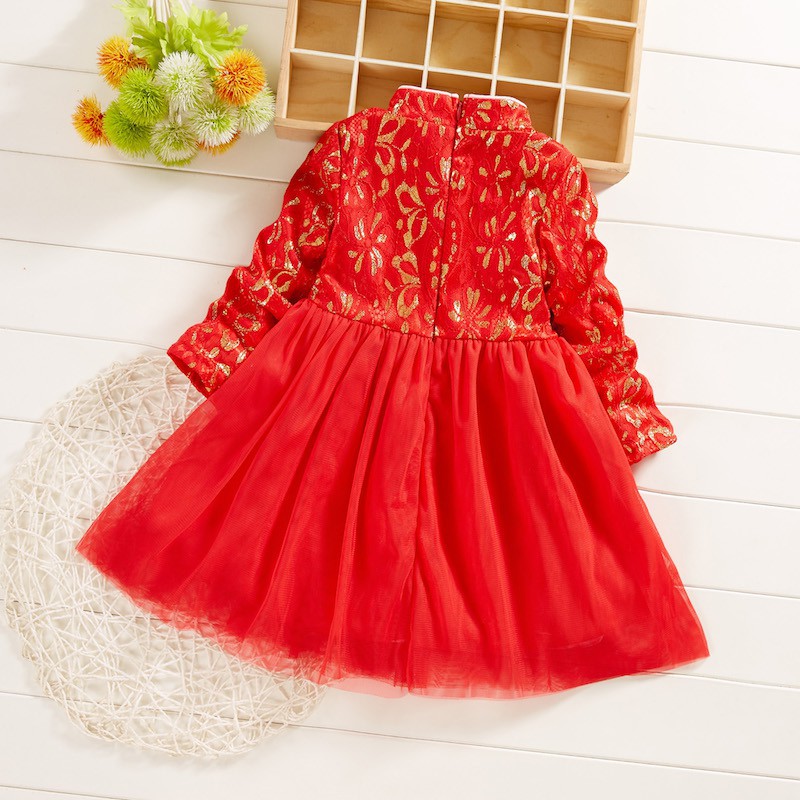 Đầm dài tay thêu hoa dễ thương cho bé gái