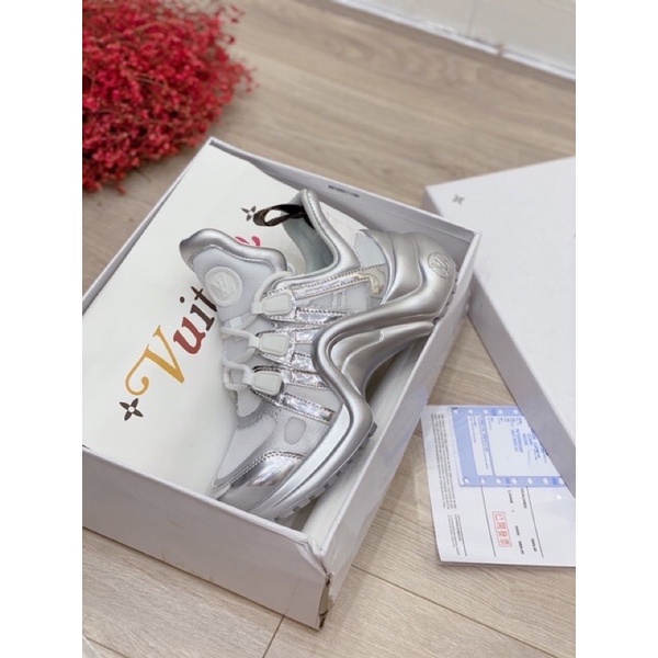 GIÀY LV ARIGHTCH TRẮNG BẠC LAI AU SC