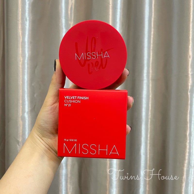 Phấn Nước Missha Velvet Finish Cushion SPF50+ PA+++ Màu Đỏ