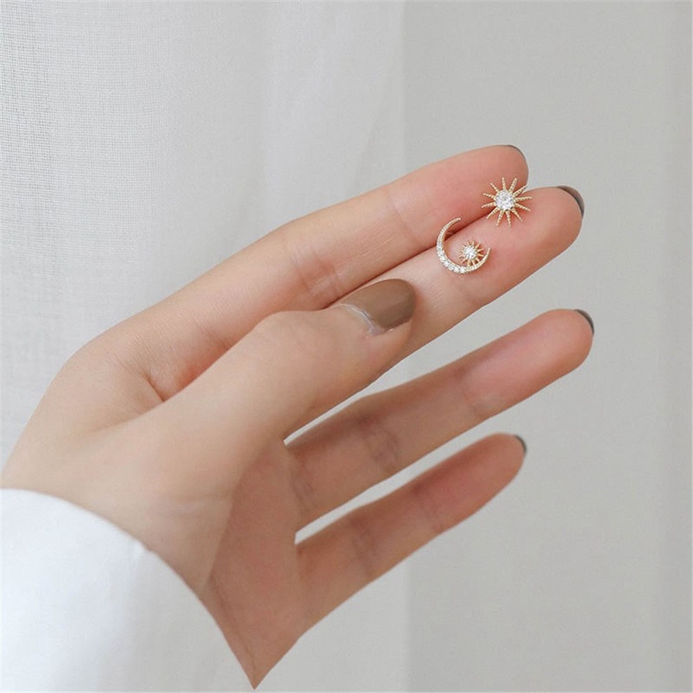 Bông tai mini hình mặt trăng mặt trời phong cách cổ điển thời trang cho nữ