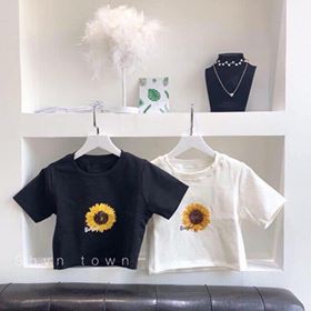 ÁO CROPTOP HOA CÚC BLOOM HOT