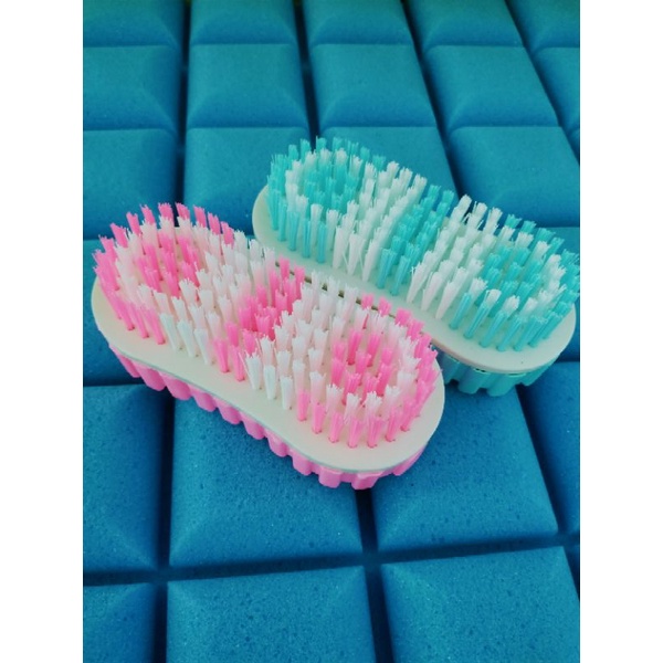 Bộ 2 bàn chải nhựa chà chân