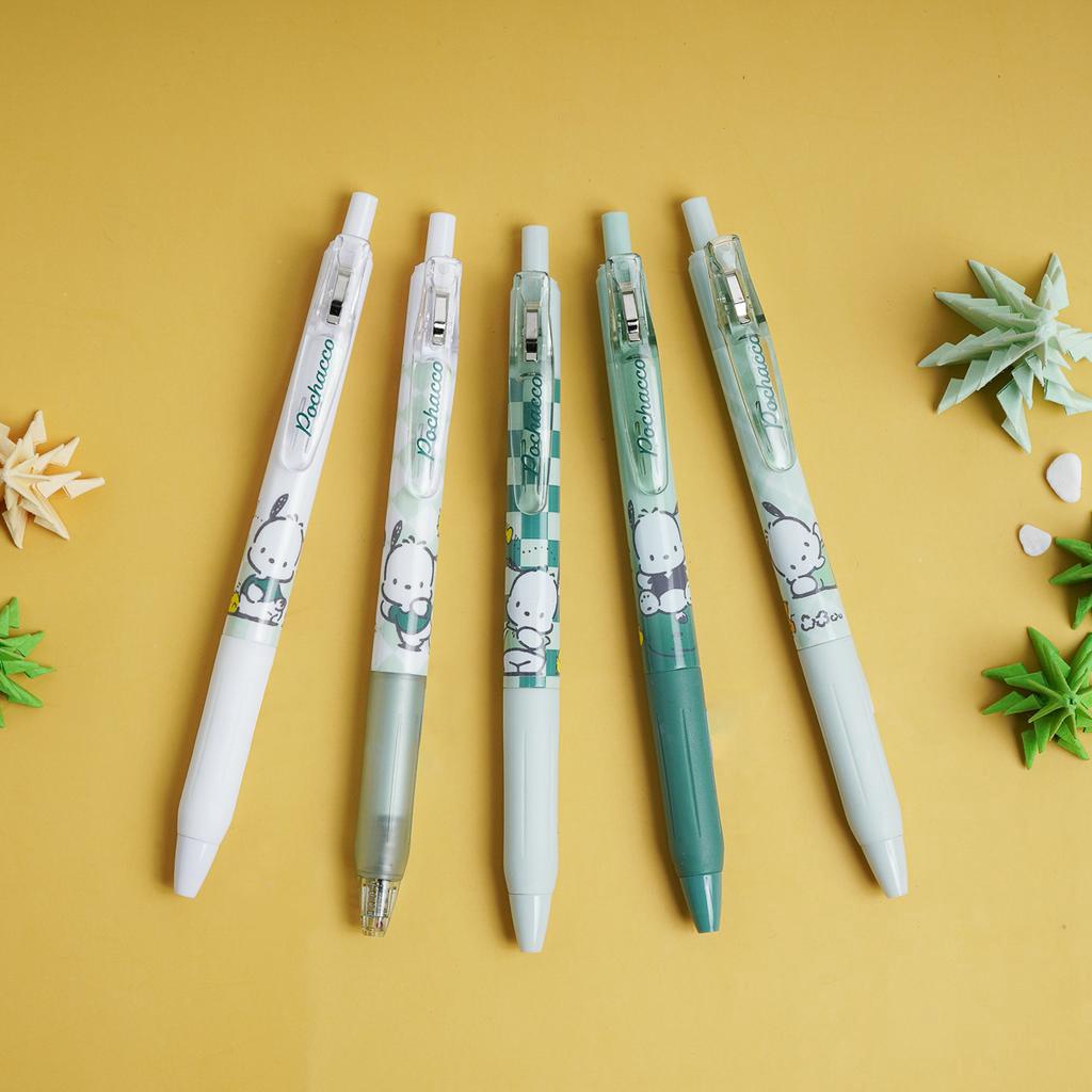 Bút bi gel mực đen ngòi 0.5mm hình Pochacco dễ thương, bút viết cao cấp kèm hộp nhựa và sticker  KT82054