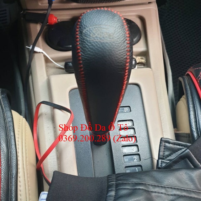 Bọc da cần số xe FORD EVEREST 2010-2014 số tự động da bò, nhiều mầu giá gốc tại xưởng