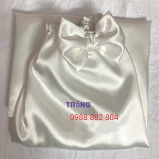 Váy quây lụa spa cao cấp