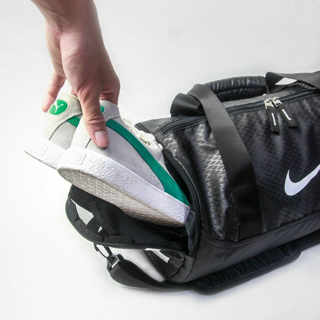 Túi trống Nike BA4516 – Mini Team Training Duffel Bag