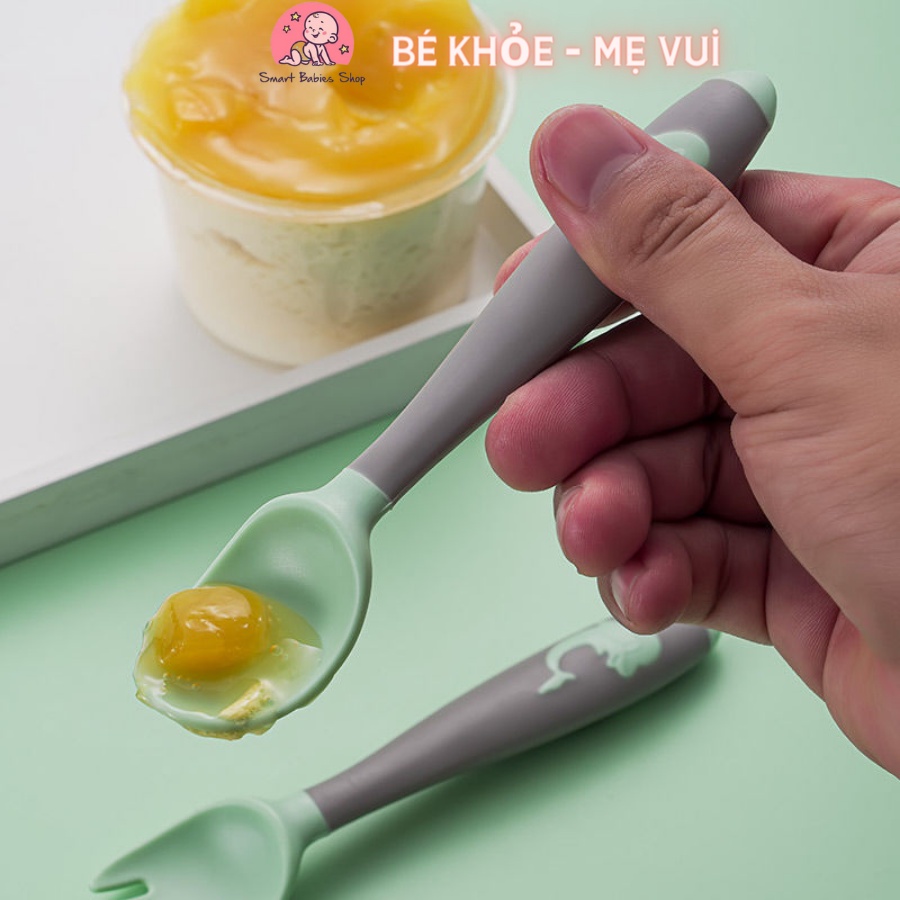 Bộ thìa nĩa uốn cong kèm hộp cho bé tập ăn