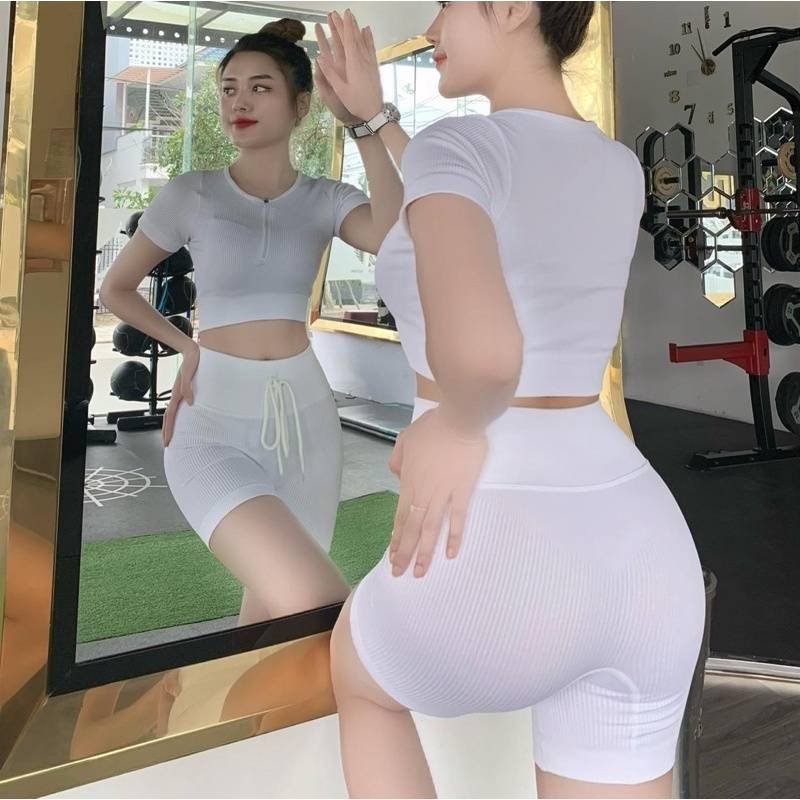 Bộ Quần Áo Thể Thao Tập Gym Yoga Nữ - Set Đồ Tập Thể Thao Đùi Dáng Áo Croptop, Có Khoá Kéo Trước, Chất Co Giãn