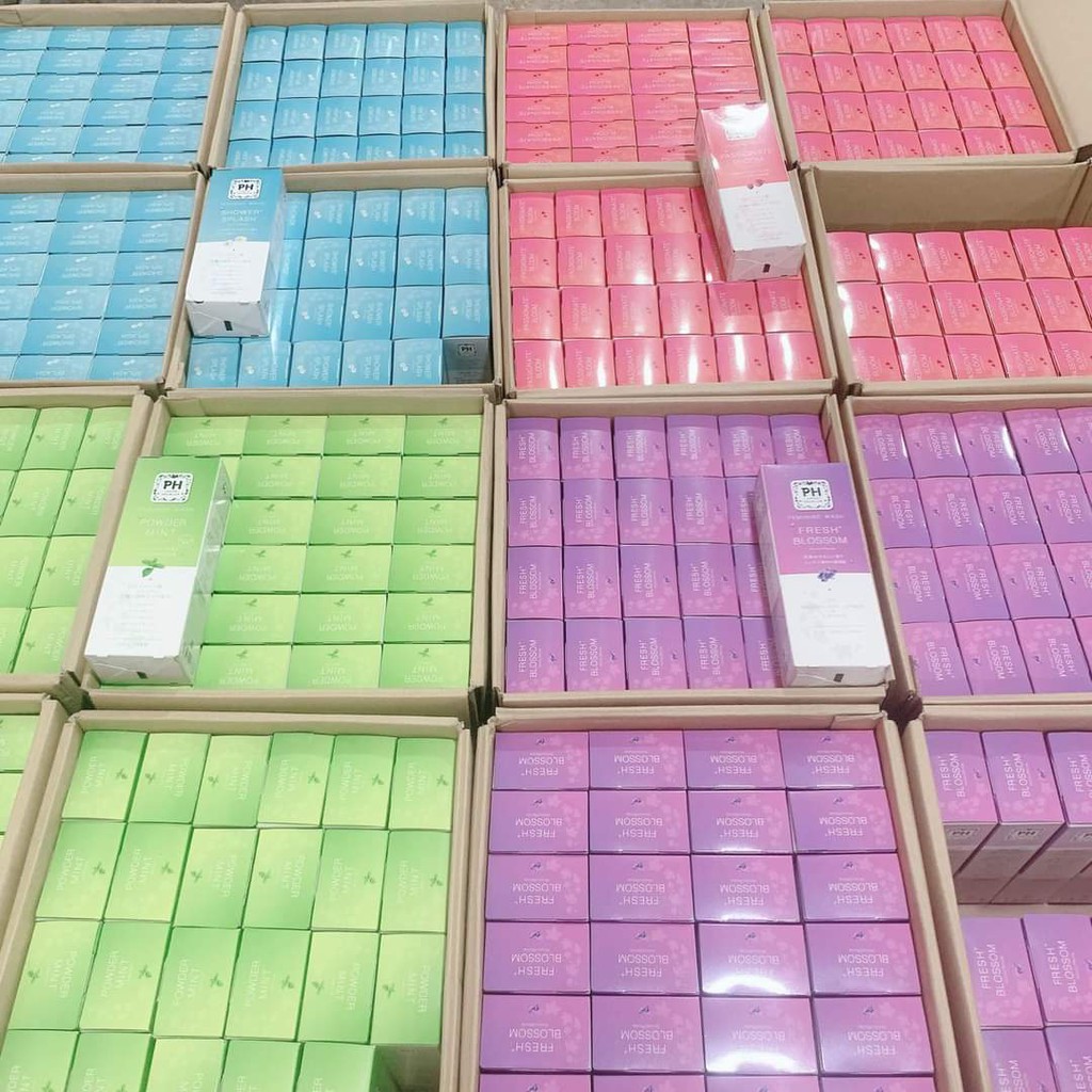 Dung dịch vệ sinh phụ nữ PH Care Premium Powder Mint Nhật Bản