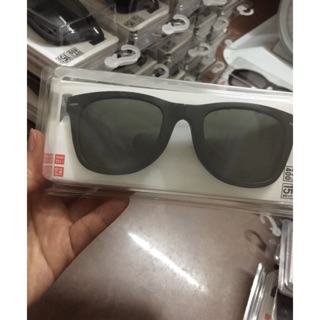 kính mát chống tia UV