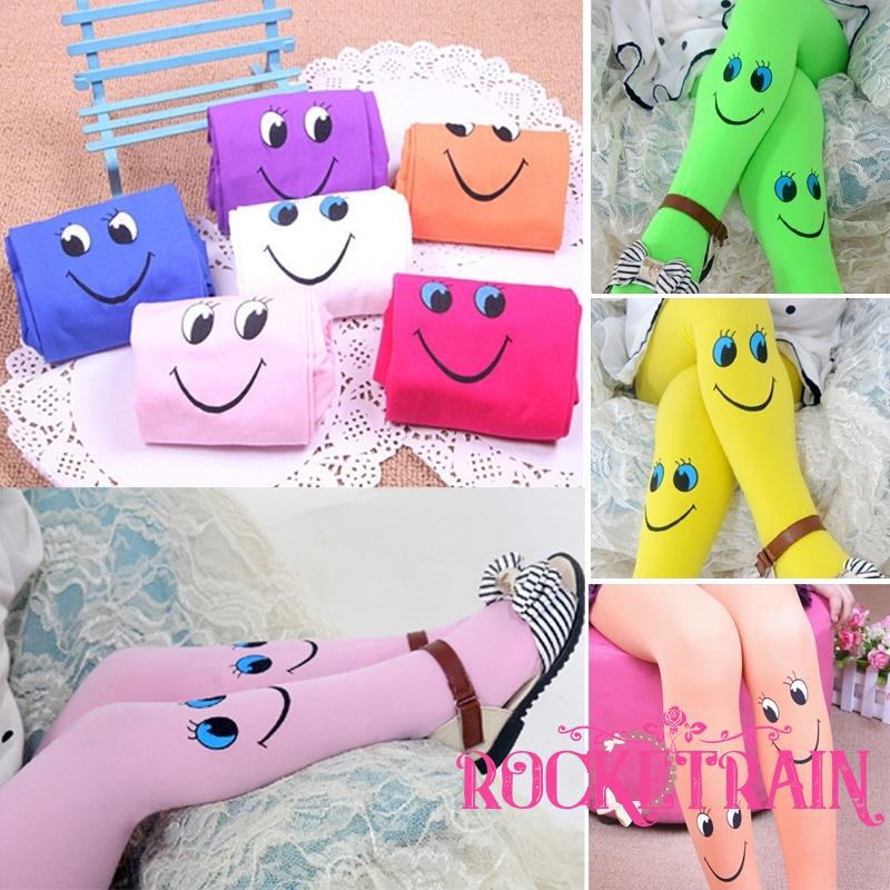 Quần tất in hình ngôi sao cho bé gái