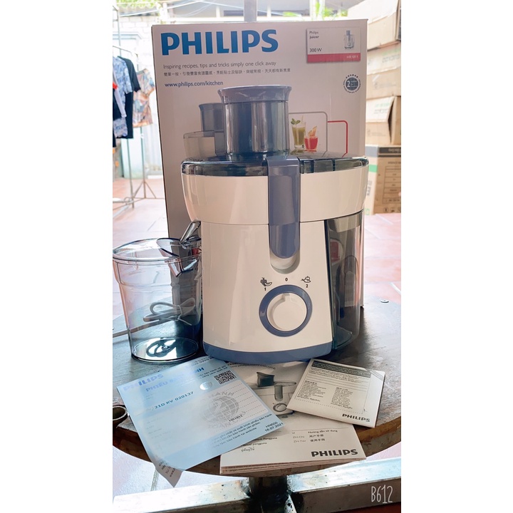 [Mã 55ELSALE1 giảm 7% đơn 300K] Máy Ép Trái Cây Philips HR-1817 BH 12 Tháng