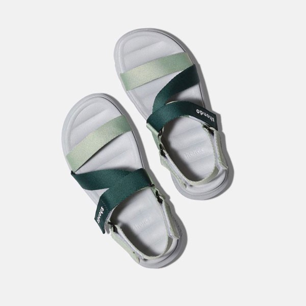 Giày Sandal Shondo Quai Chéo đế xám Ombre xanh lá F6S2140