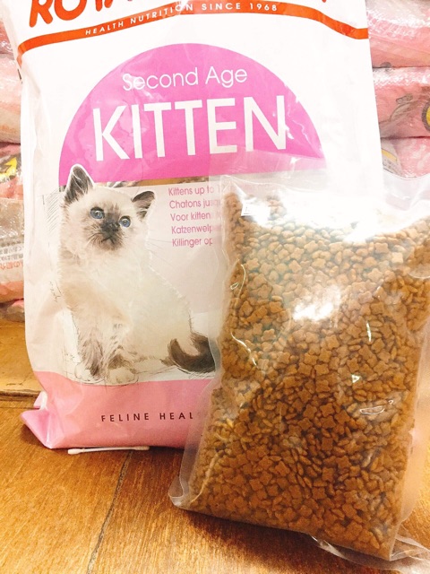 Thức ăn hạt mèo con Canin Kitten túi chia 1kg