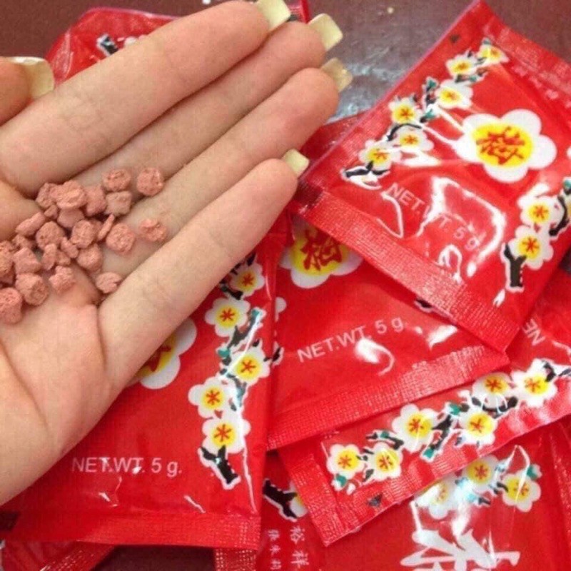 1 hộp 100 gói ô mai xí muội hoa đào Thái Lan