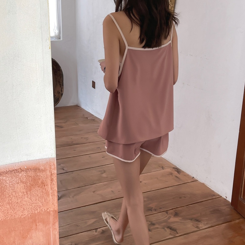 Bộ đồ ngủ nữ viền 2 dây Cotton cao cấp chất lụa đẹp mặc nhà form rộng quần ngắn dễ thương