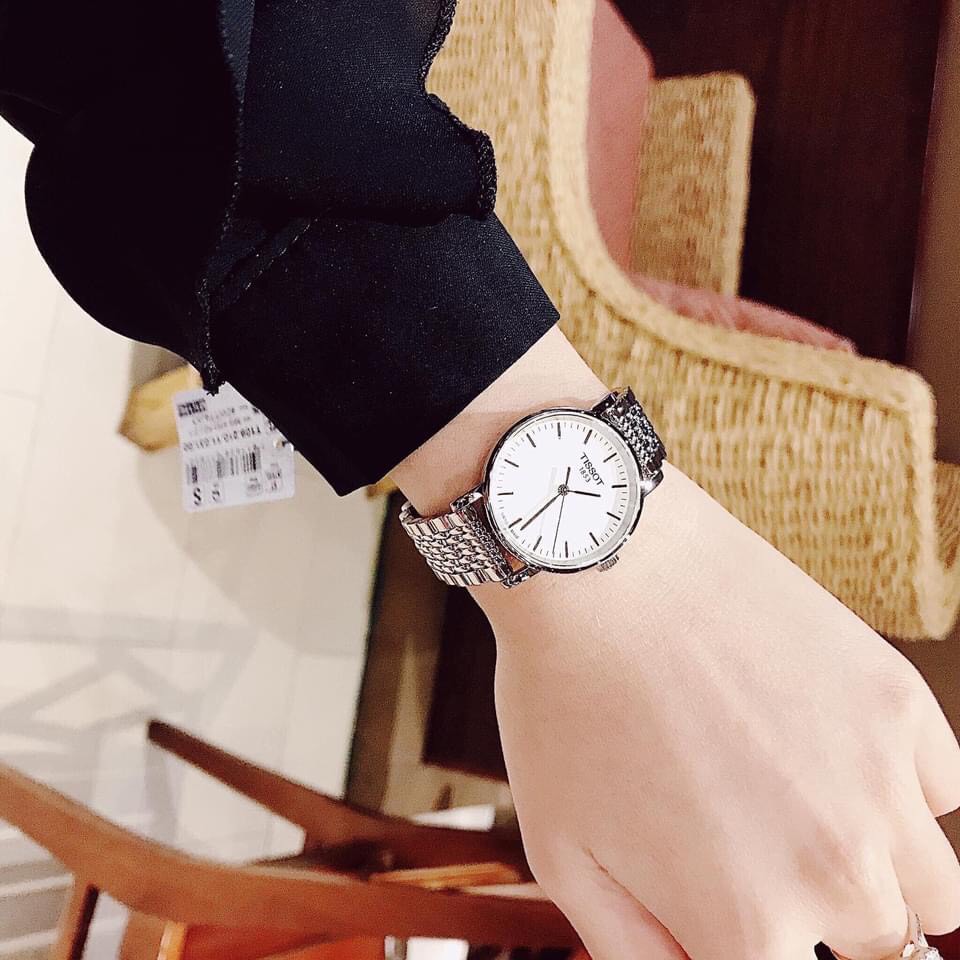 Đồng hồ nữ chính hãng Tissot Everytime - Máy Quartz pin Thụy Sĩ - Mặt kính Sapphire chống xước tốt
