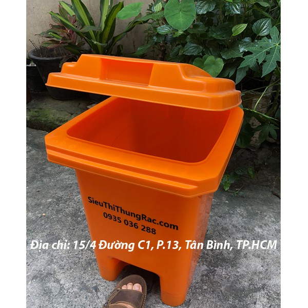 Thùng rác bằng nhựa 60 lít chân đạp