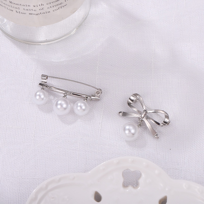 Ghim Cài Áo Hình Nơ Đính Ngọc Trai Thời Trang