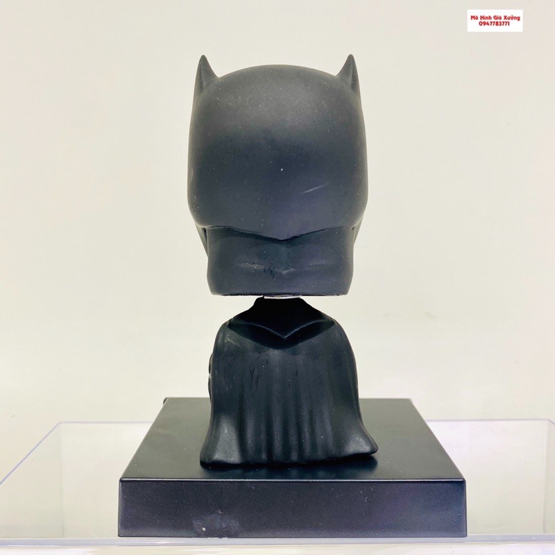 Mô Hình BatMan Chibi lắc đầu - Trang trí taplo ô tô - Trang trí bàn học bàn , bàn làm việc - Kê Điện Thoại - Figure DC