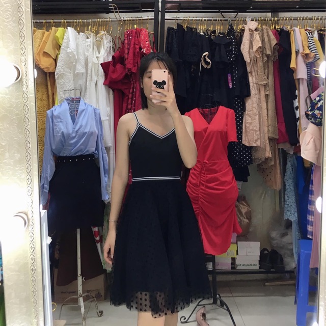 Đầm hai dây