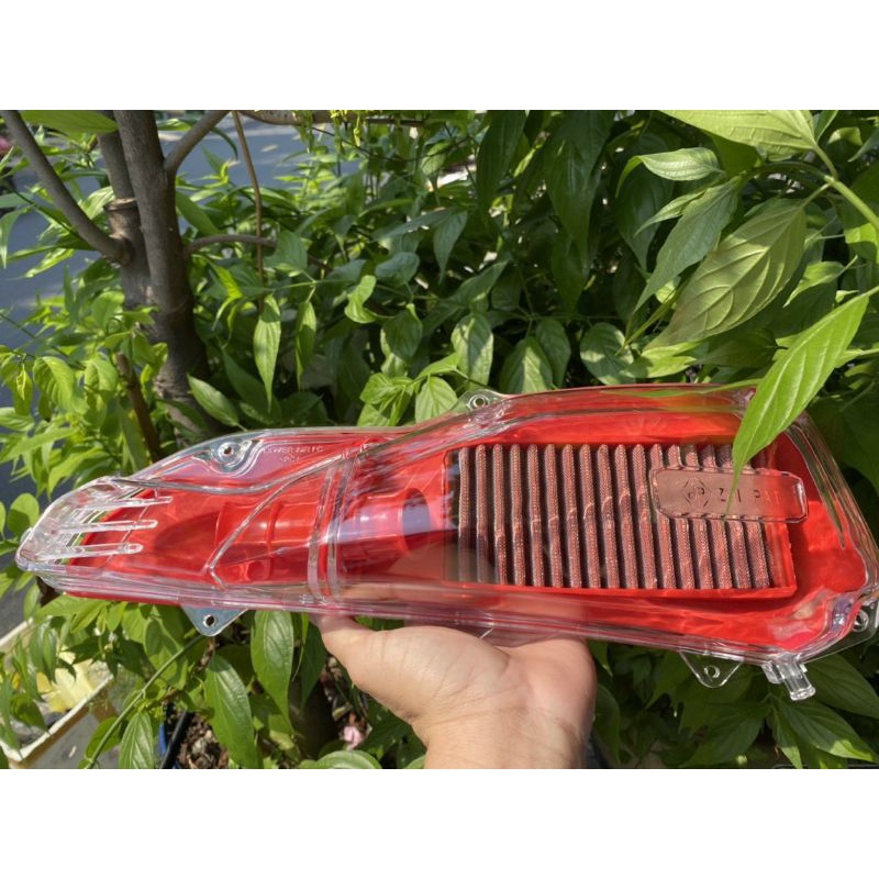 .Ốp pôe trong suốt Vision tặng kèm thú