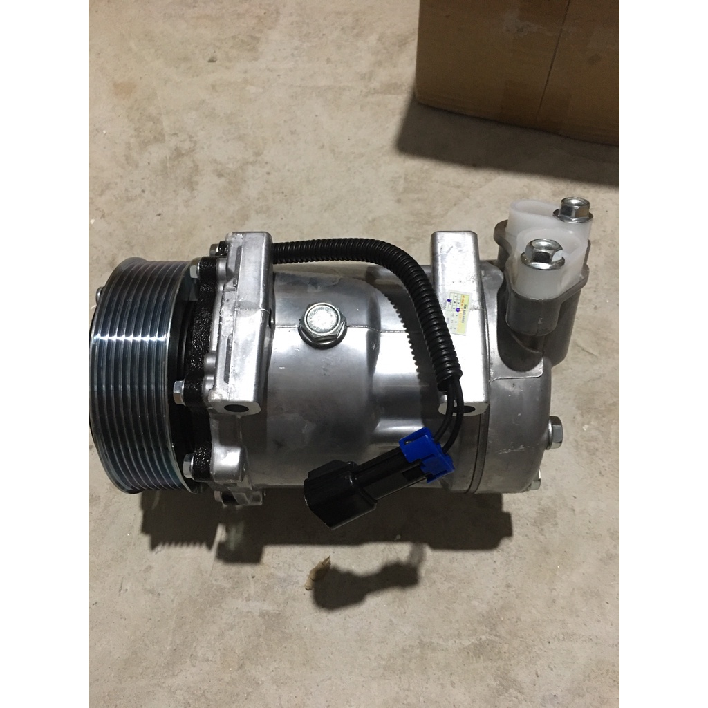 lốc điều hoà MF1002  dùng cho xe Đầu kéo Max Foc 12v 8PK