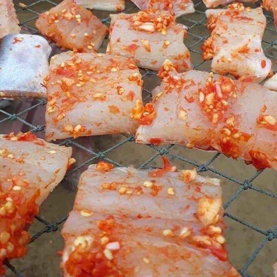 Cá dứa cắt sẵn tẩm ướp vị.Khay 500gram. Hàng siêu ngon giao hoả tốc HCM.