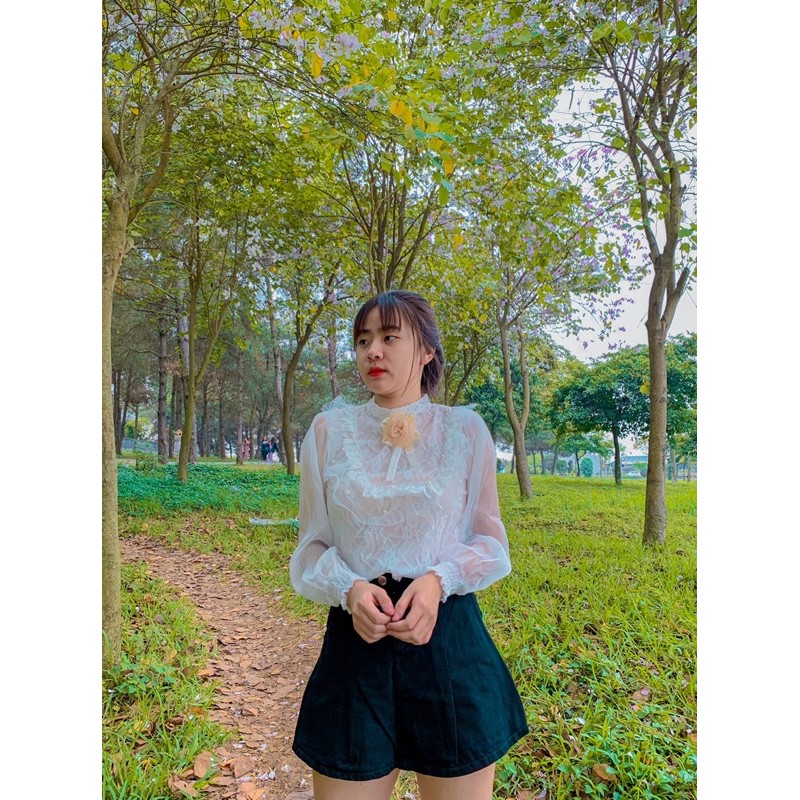 ÁO SƠ MI REN BÈO PHA TƠ ĐÍNH NG KÈM TAG HOA | BigBuy360 - bigbuy360.vn