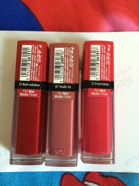 Son Bourjois Velvet