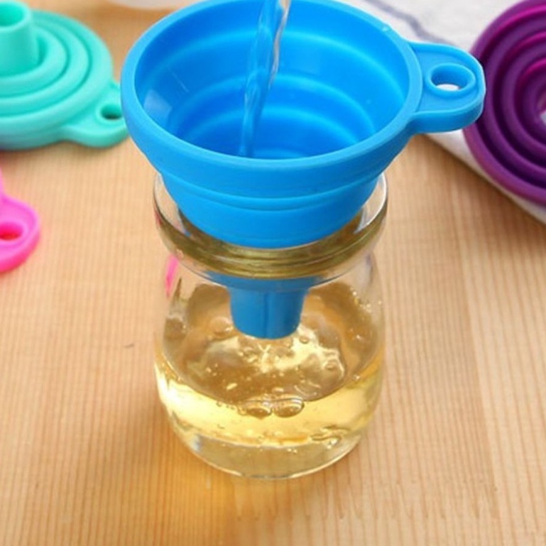 (Bán Buôn Sỉ) Phễu gấp gọn sillicon dùng để rót rượu, rót dầu, chất lỏng, chịu nhiệt tốt T2