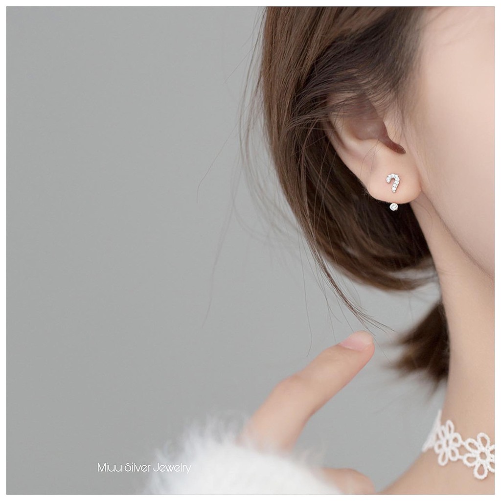 Khuyên tai bạc Miuu Silver nữ bất đối xứng Chấm hỏi