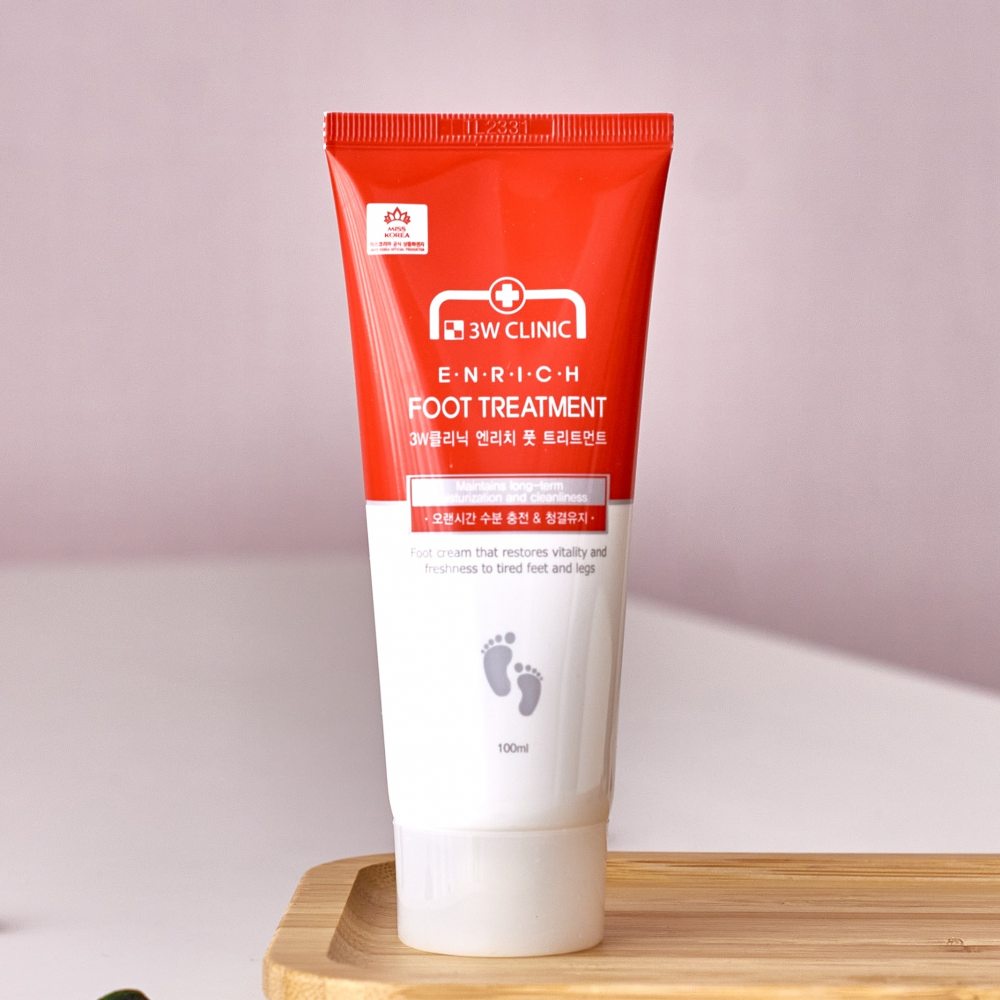 Kem Dưỡng Da Chân 3W Clinic Enrich Foot Treatment 100ml