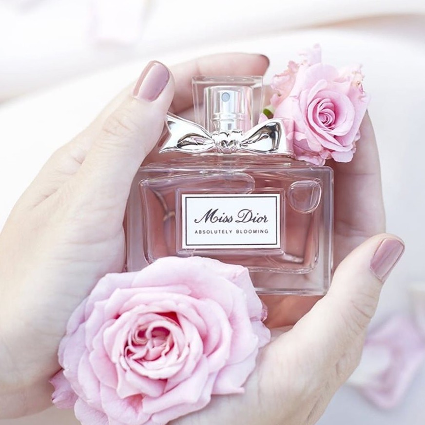 Nước hoa dùng thử Absolutely Blooming Test 5ml/10ml/20ml - 𝕋𝕋 ℂ𝕆ℝℕ𝔼ℝ -