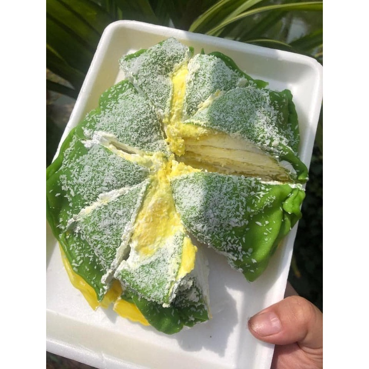 BÁNH NGÀN LỚP PHÚ SĨ LÁ DỨA SẦU RIÊNG.