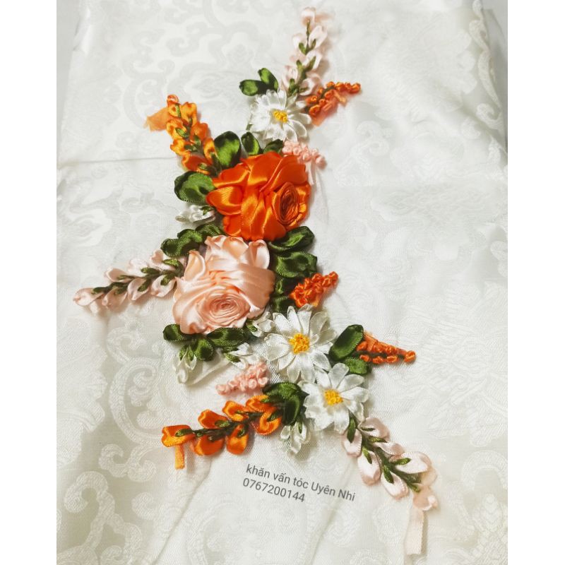 Hoa ruy băng gắn áo dài màu cam - Hoa trang trí áo dài -hoa ruy băng thêu handmade
