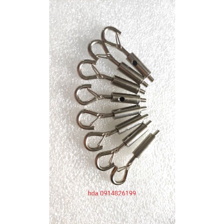 Khoá cáp liền móc có  khoá