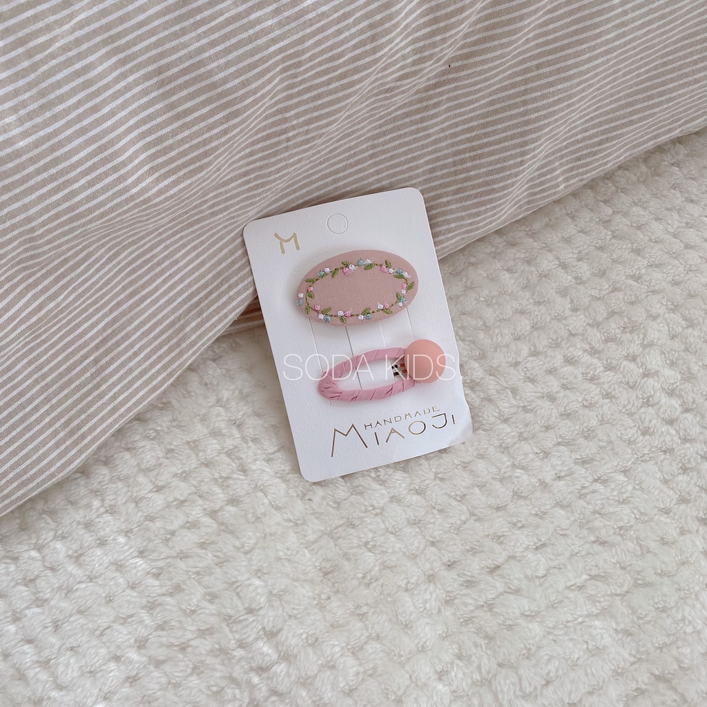 Set kẹp tròn hoa thêu bé gái (Ảnh thật)
