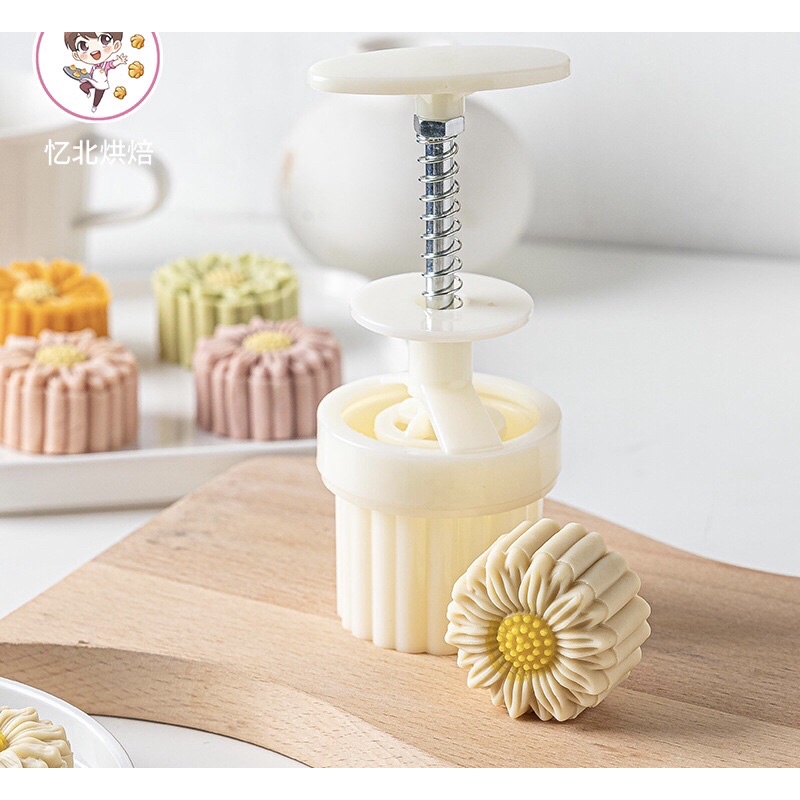 Khuôn nhấn trung thu hình Hoa  cho bánh 50gr