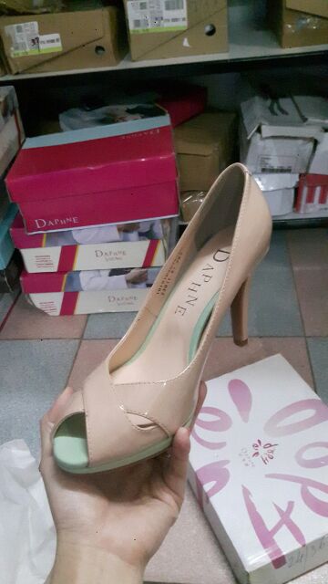 Giầy DAPHNE