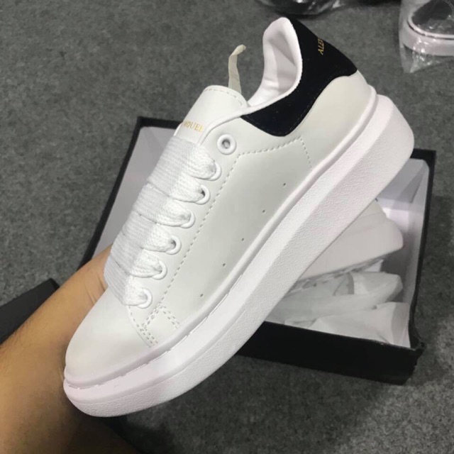 Giày MCQueen gót đen